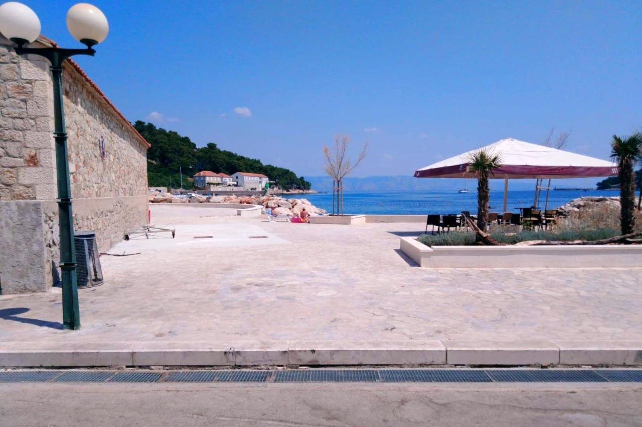 Holiday House With A Swimming Pool Vrbanj, Hvar - 11040 Εξωτερικό φωτογραφία